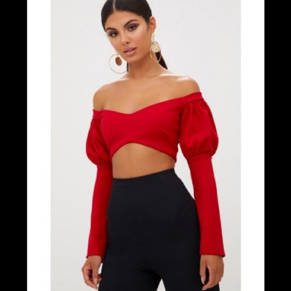 PrettyLittleThing Red crop top size: 8